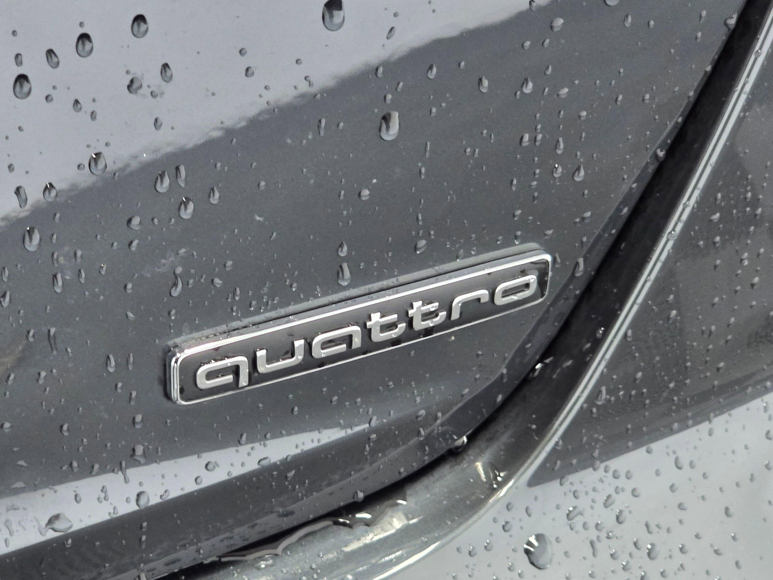 Used 2023 Audi A4 2.0T Premium w/ Convenience Package image 27