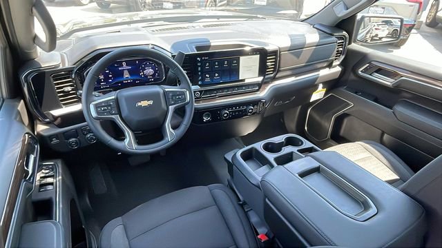 Used 2024 Chevrolet Silverado 1500 LT RWD image 14