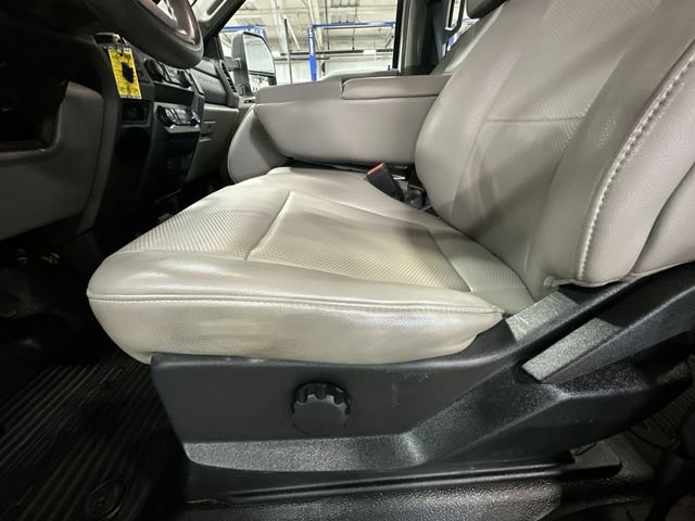 Used 2021 Ford F250 XL w/ Power Equipment Group AWD/4WD image 18