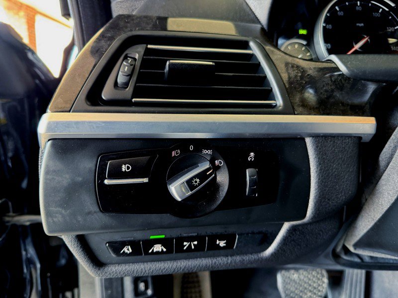 Used 2015 BMW 640i Gran Coupe xDrive image 19