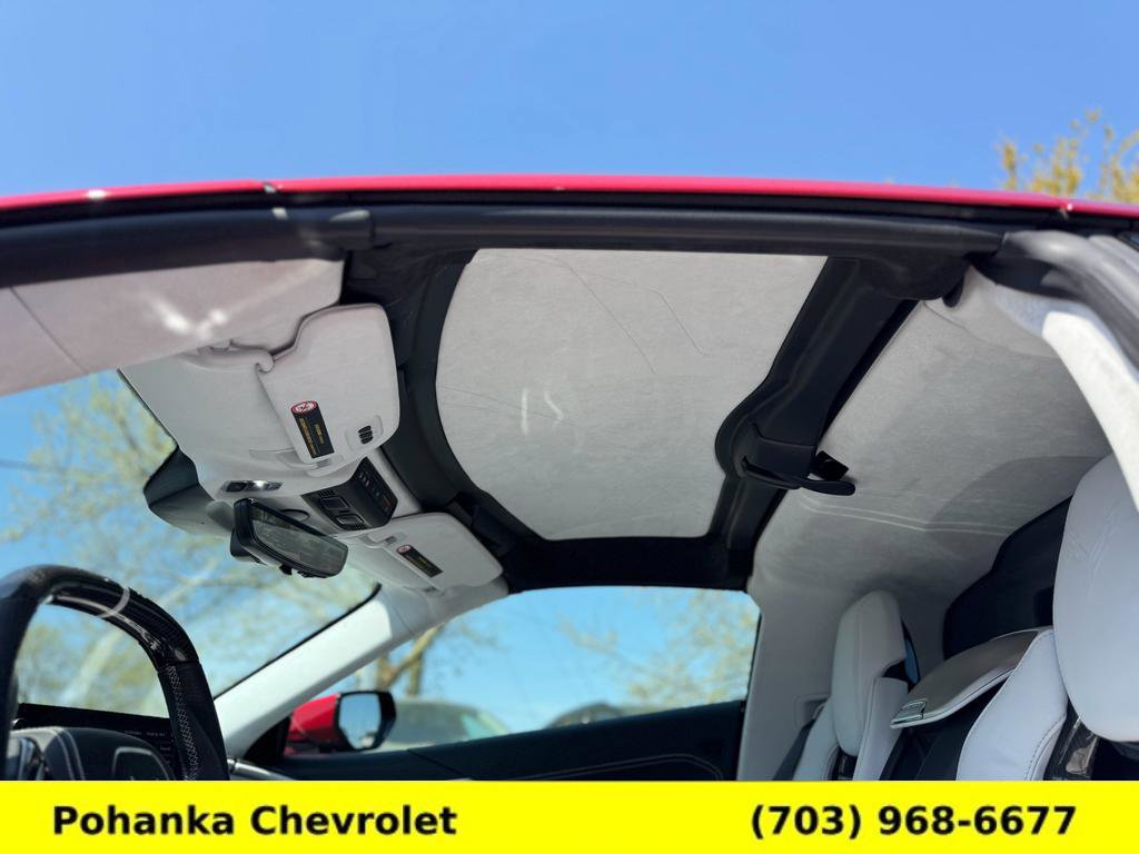 Used 2023 Chevrolet Corvette Stingray Premium Cpe w/ Z51 Performance Package image 19