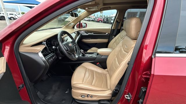 Used 2020 Cadillac XT6 Premium Luxury w/ Platinum Package image 17