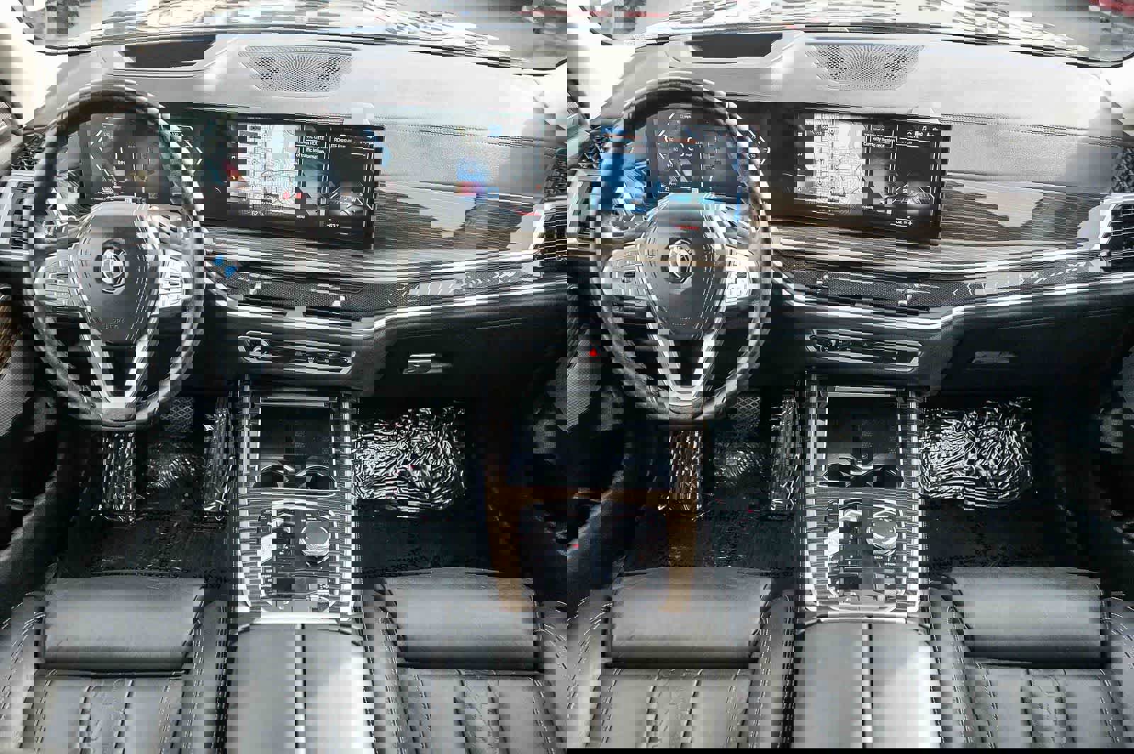 Used 2023 BMW X7 xDrive40i image 11