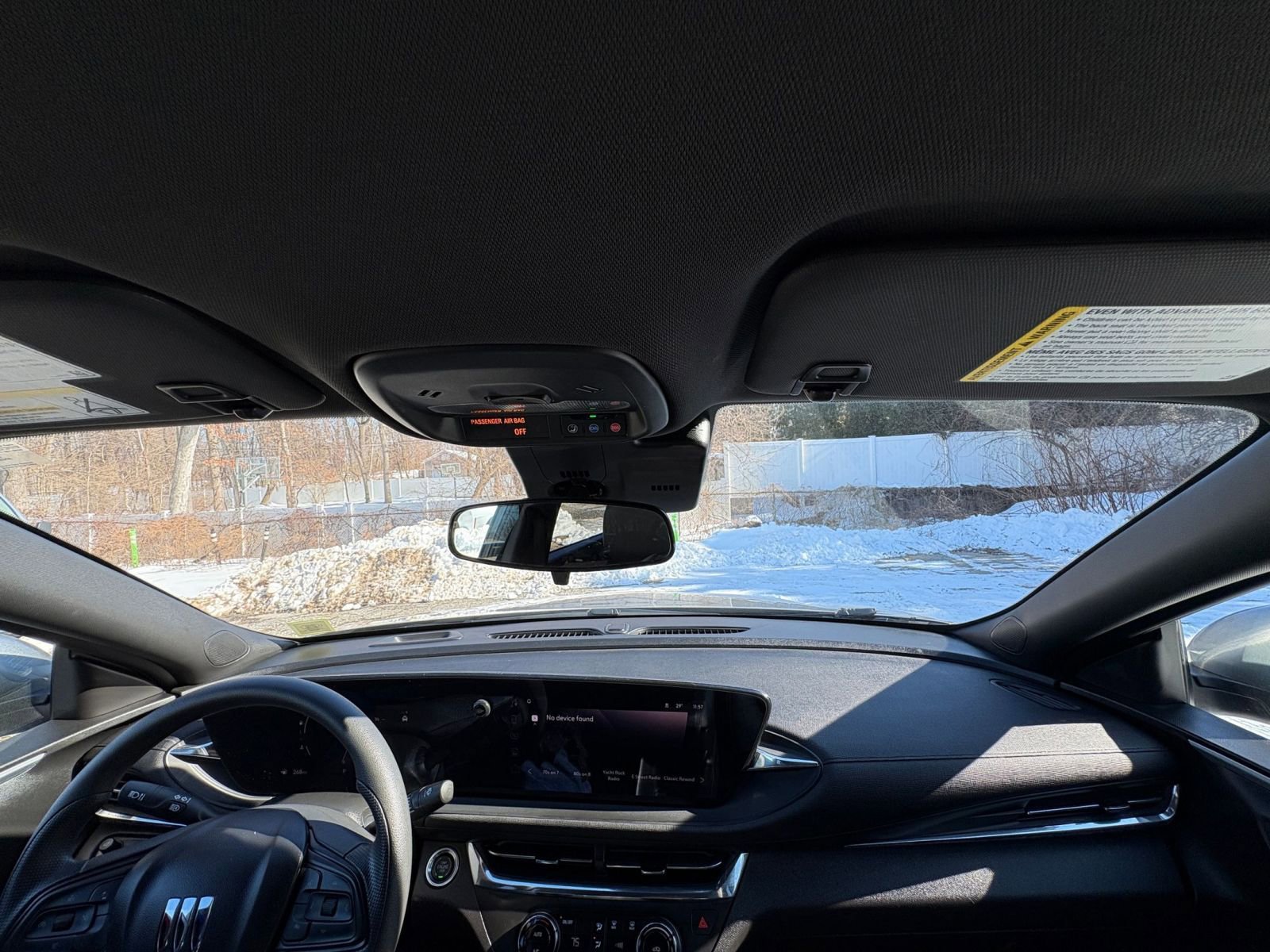 Used 2025 Buick Envista Preferred FWD image 32