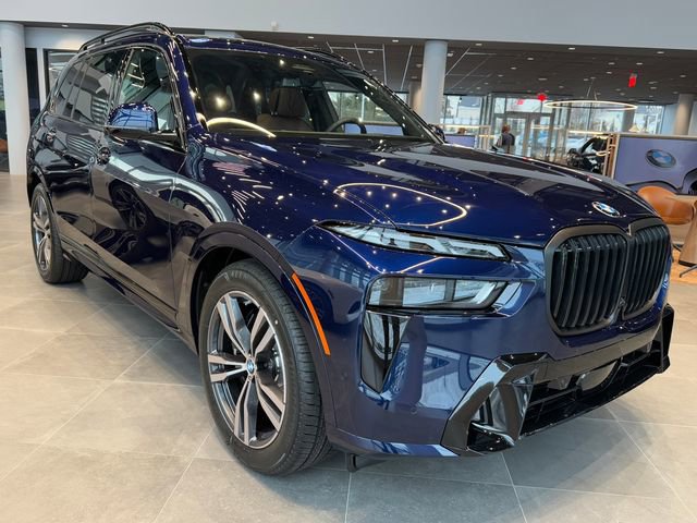 New 2026 BMW X7 xDrive40i image 3