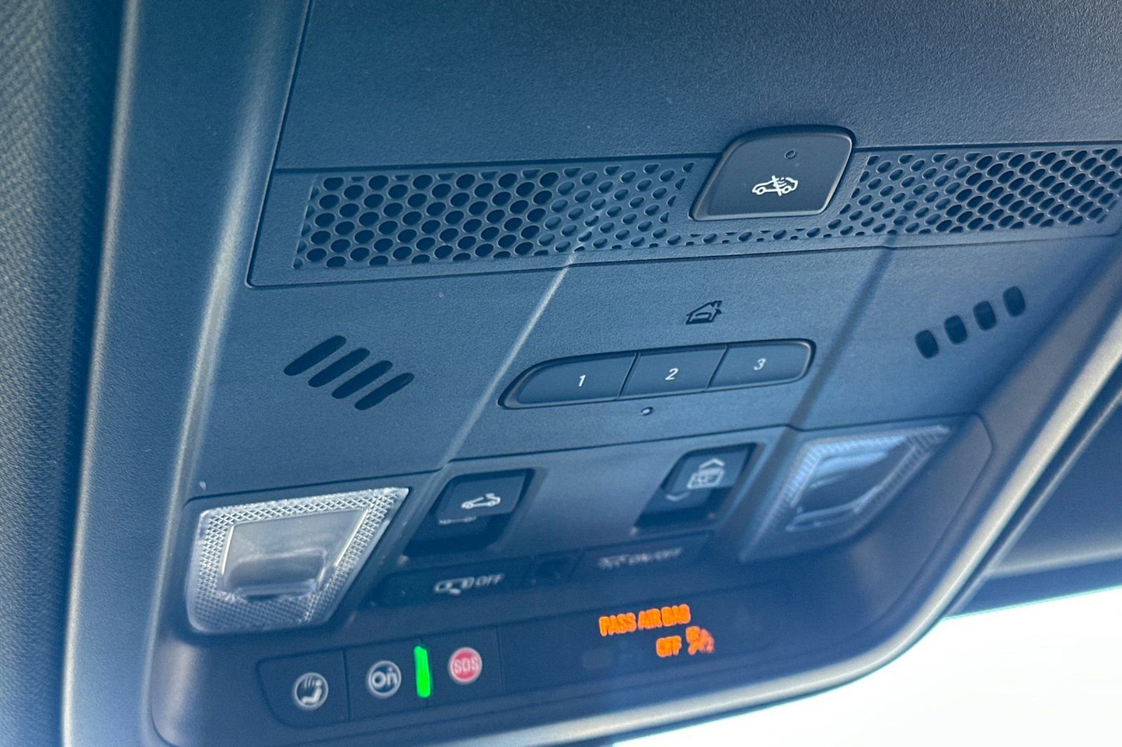 Used 2026 Cadillac XT5 Premium Luxury w/ Driver Assist Package AWD/4WD image 23