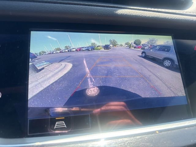 Used 2024 Cadillac XT5 Premium Luxury FWD image 3
