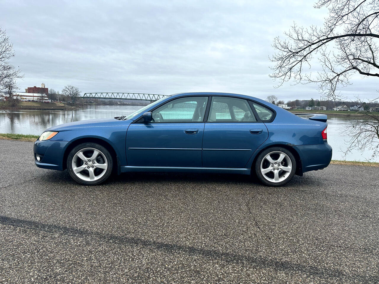 Used 2008 Subaru Legacy 2.5i image 4