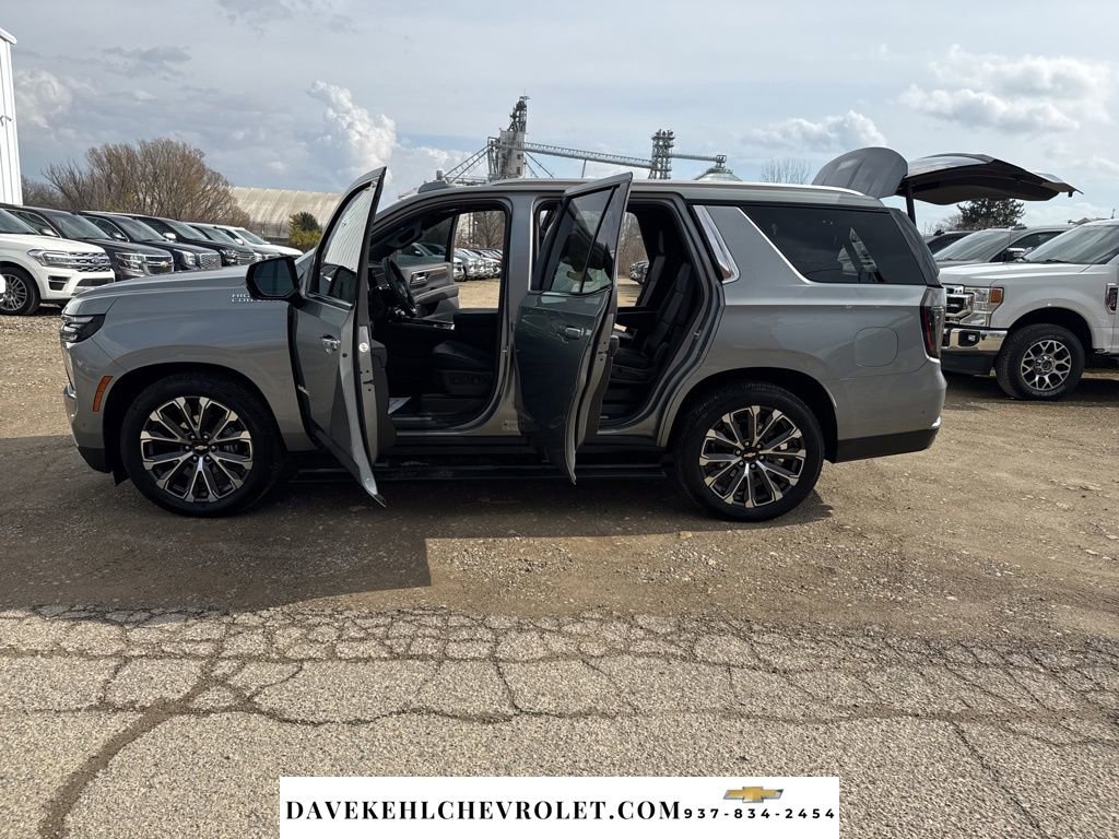 Used 2025 Chevrolet Tahoe High Country image 29