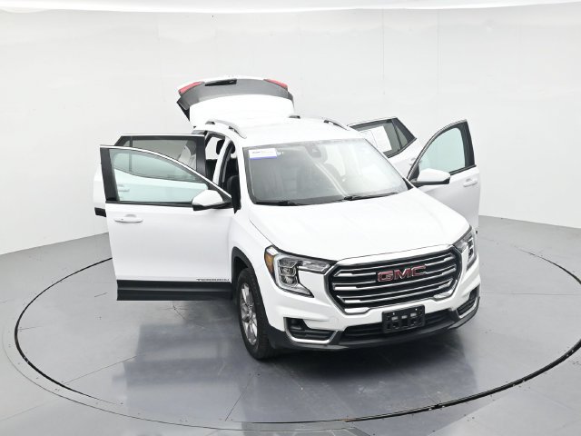 Used 2024 GMC Terrain SLT AWD/4WD image 52
