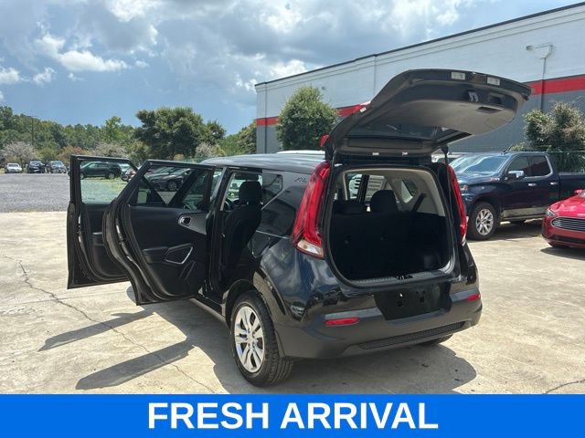 Used 2020 Kia Soul LX FWD image 13