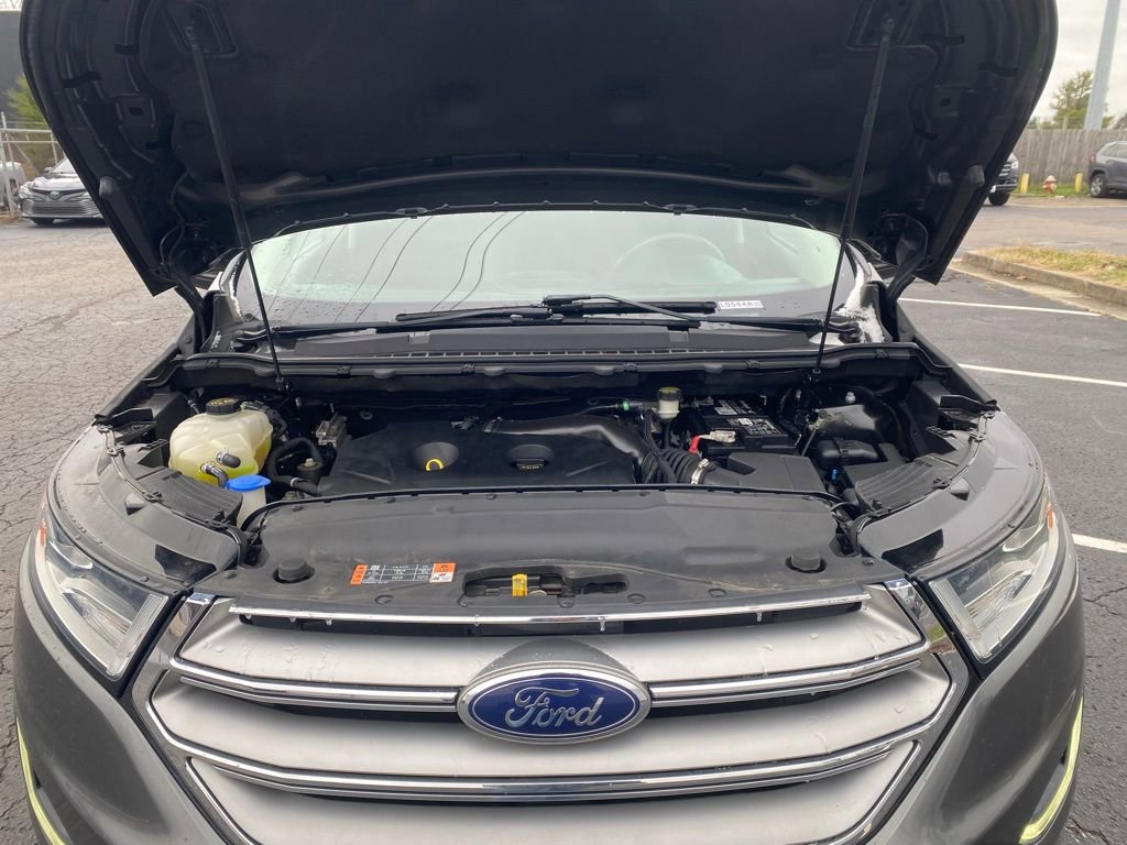 Used 2015 Ford Edge SEL image 9