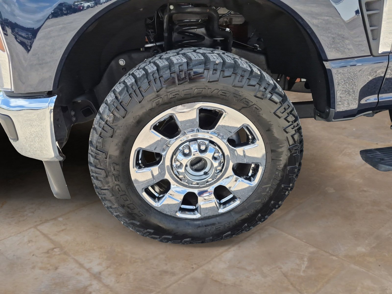 Used 2025 Ford F250 Lariat w/ Chrome Package image 29