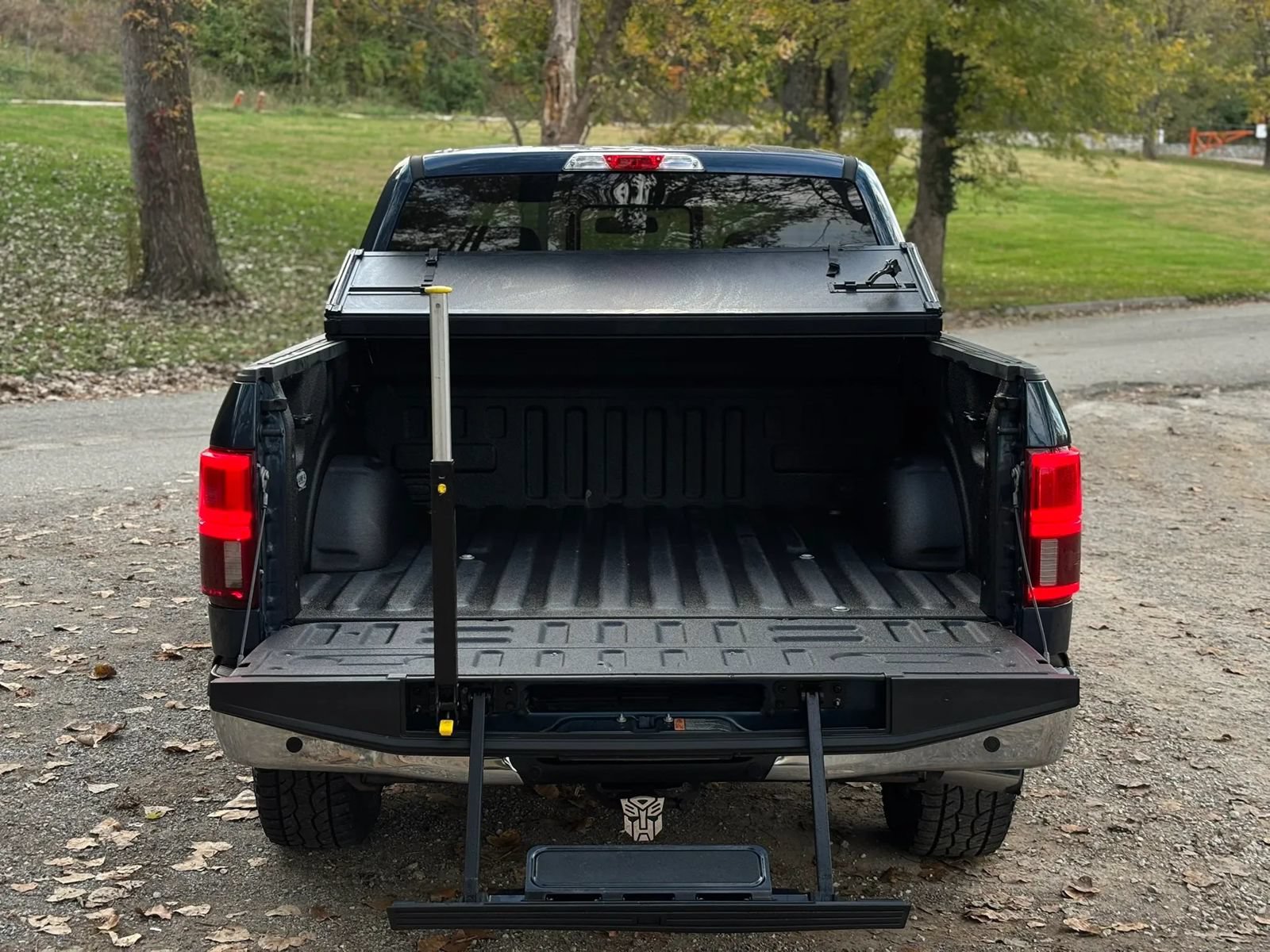 Used 2019 Ford F150 Lariat AWD/4WD image 12