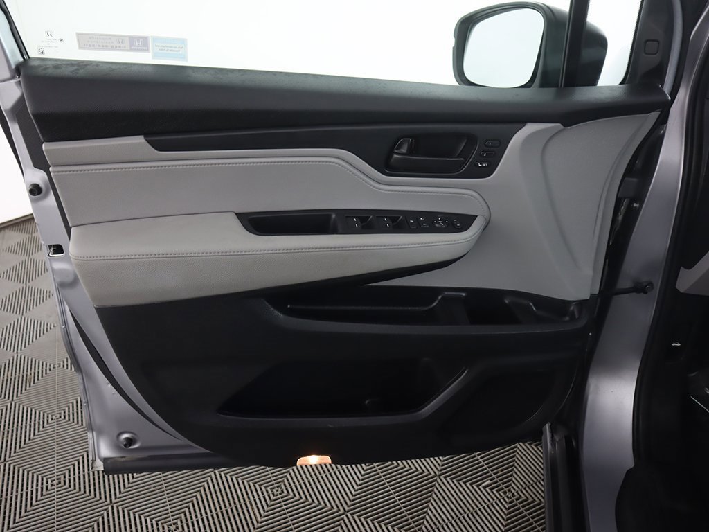 Used 2023 Honda Odyssey EX-L image 24