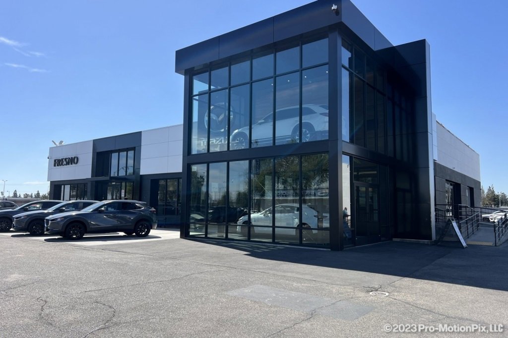 Used 2021 Tesla Model Y Long Range image 17