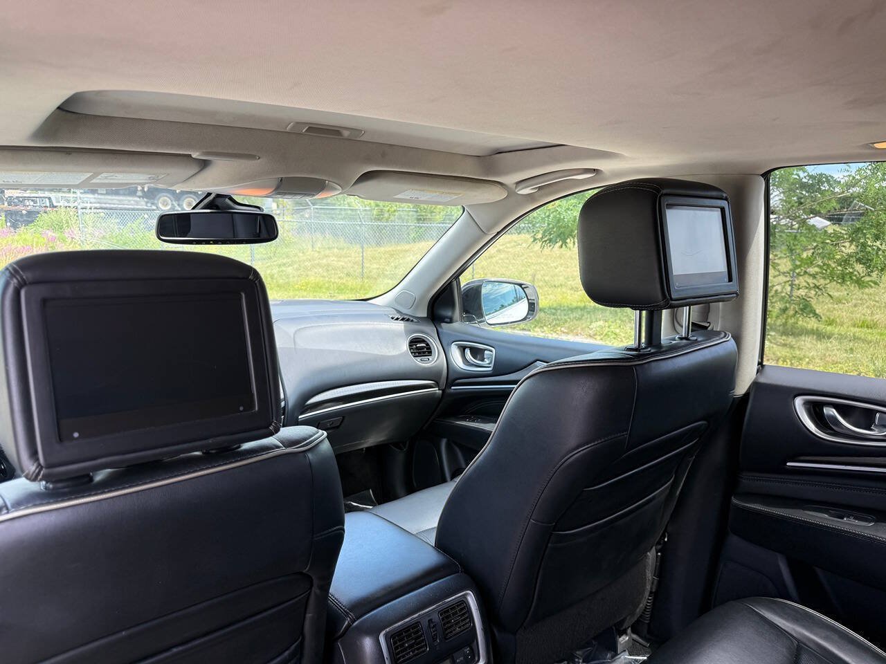 Used 2019 INFINITI QX60 Luxe w/ Essential Package AWD/4WD image 13