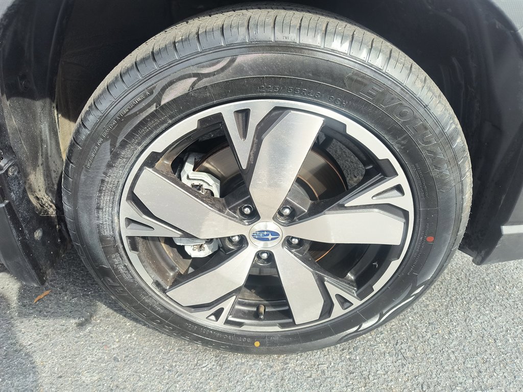 Used 2019 Subaru Forester Touring w/ Popular Package #3 image 12