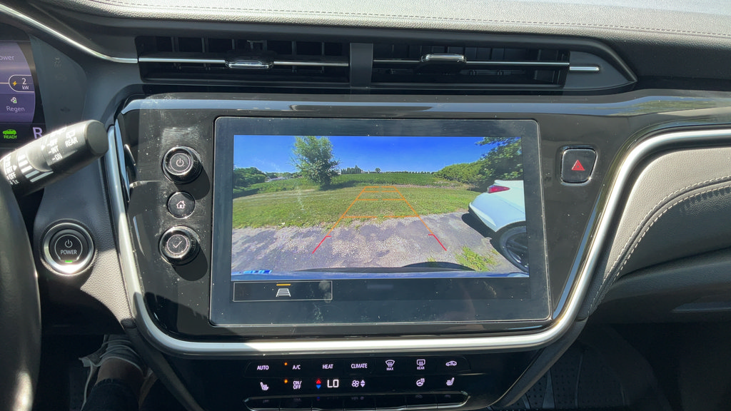 Certified 2023 Chevrolet Bolt EUV LT w/ Comfort Package FWD image 39
