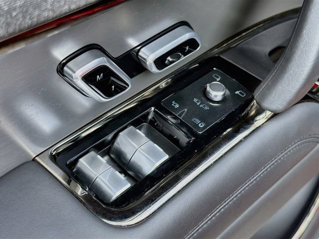 Used 2024 Land Rover Range Rover Sport SE AWD/4WD image 24