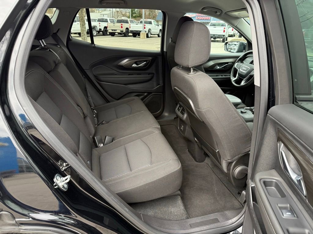 Used 2024 GMC Terrain SLE image 14