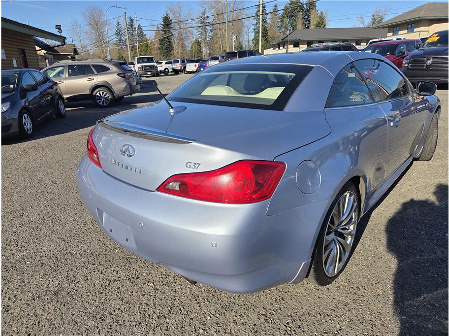 Used 2013 INFINITI G37 Sport w/ Premium Pkg image 18