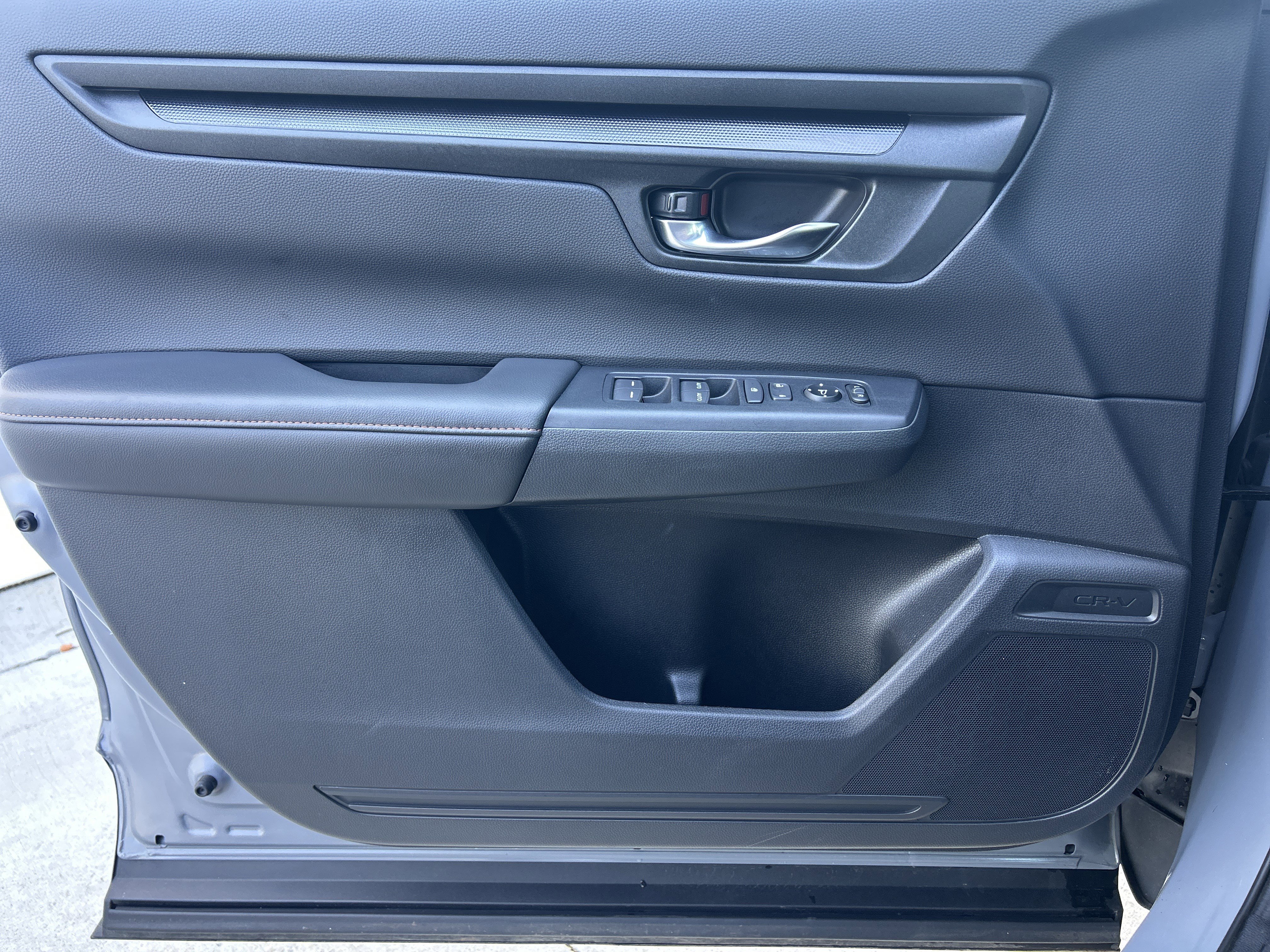 Certified 2025 Honda CR-V Sport image 22