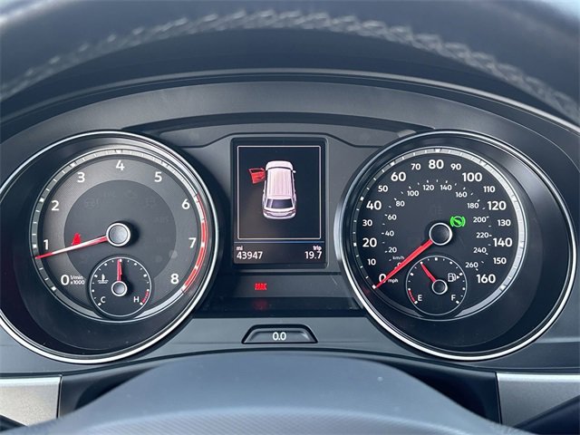 Used 2020 Volkswagen Atlas Cross Sport SE w/ Panoramic Sunroof Package image 30