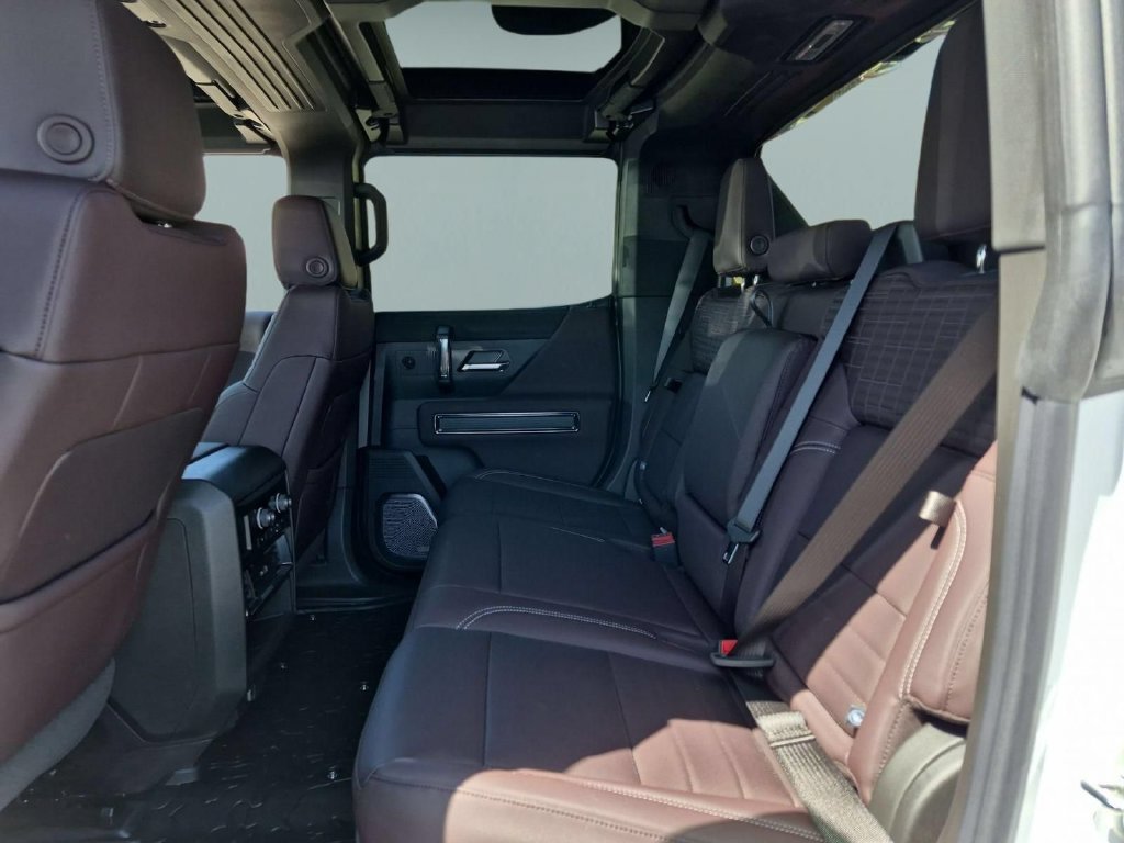 New 2026 GMC Hummer EV 4x4 Crew Cab image 23