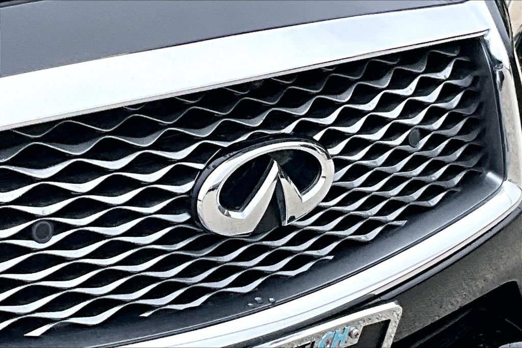 Certified 2023 INFINITI Q50 Luxe w/ Cargo Package AWD/4WD image 11