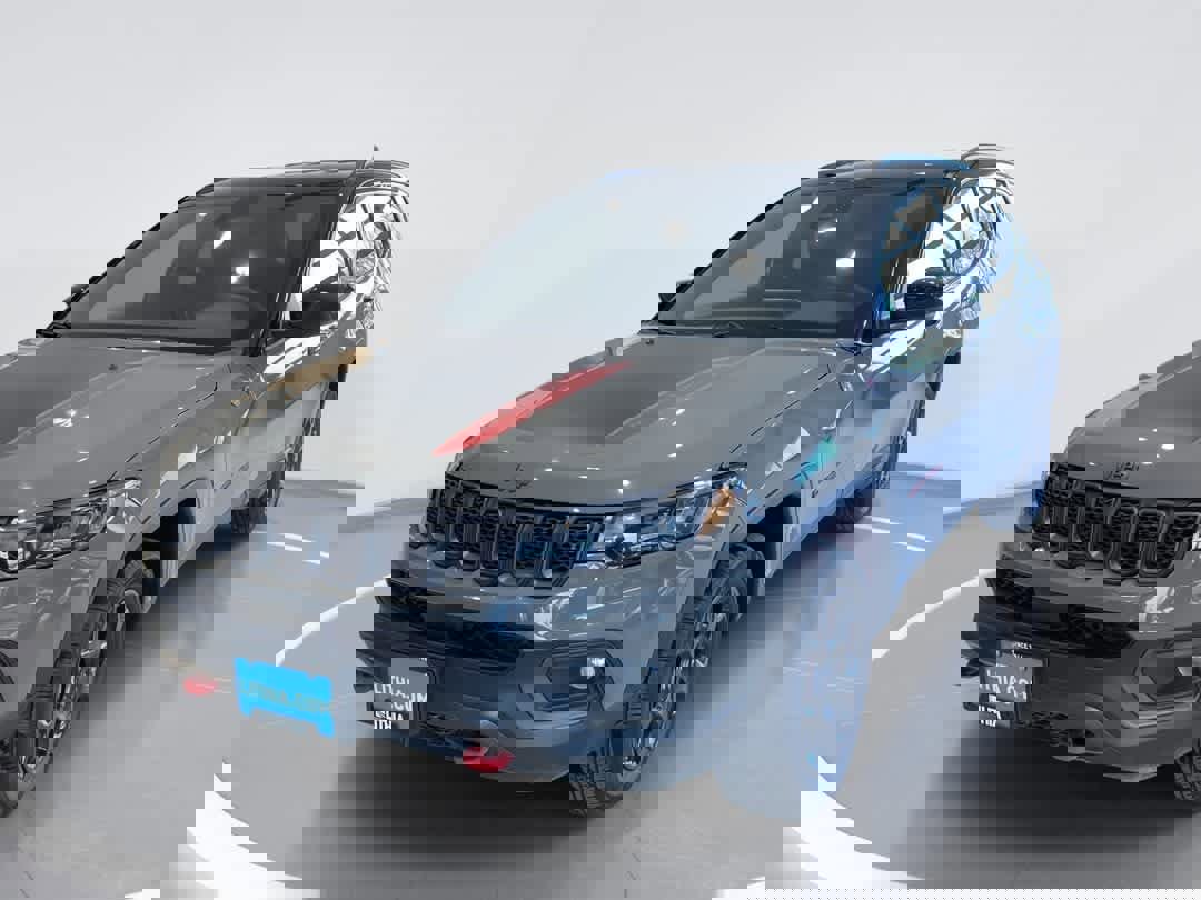 Used 2023 Jeep Compass Trailhawk video 1