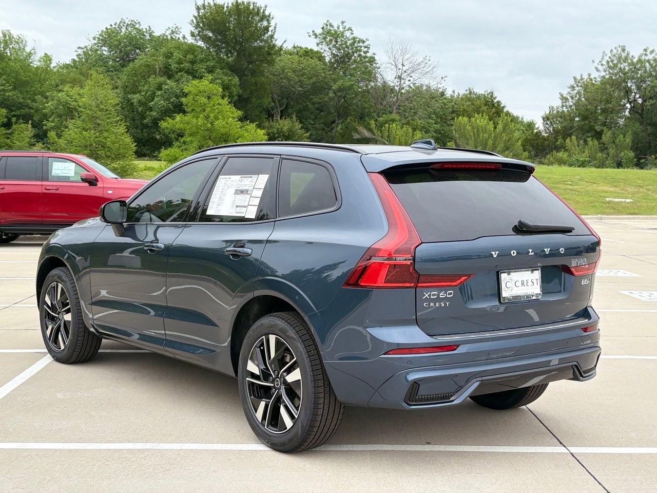 New 2026 Volvo XC60 B5 Core w/ Protection Package Premier AWD/4WD image 6