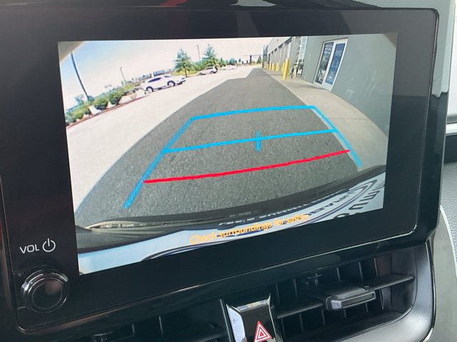 Used 2025 Toyota Corolla LE FWD image 24