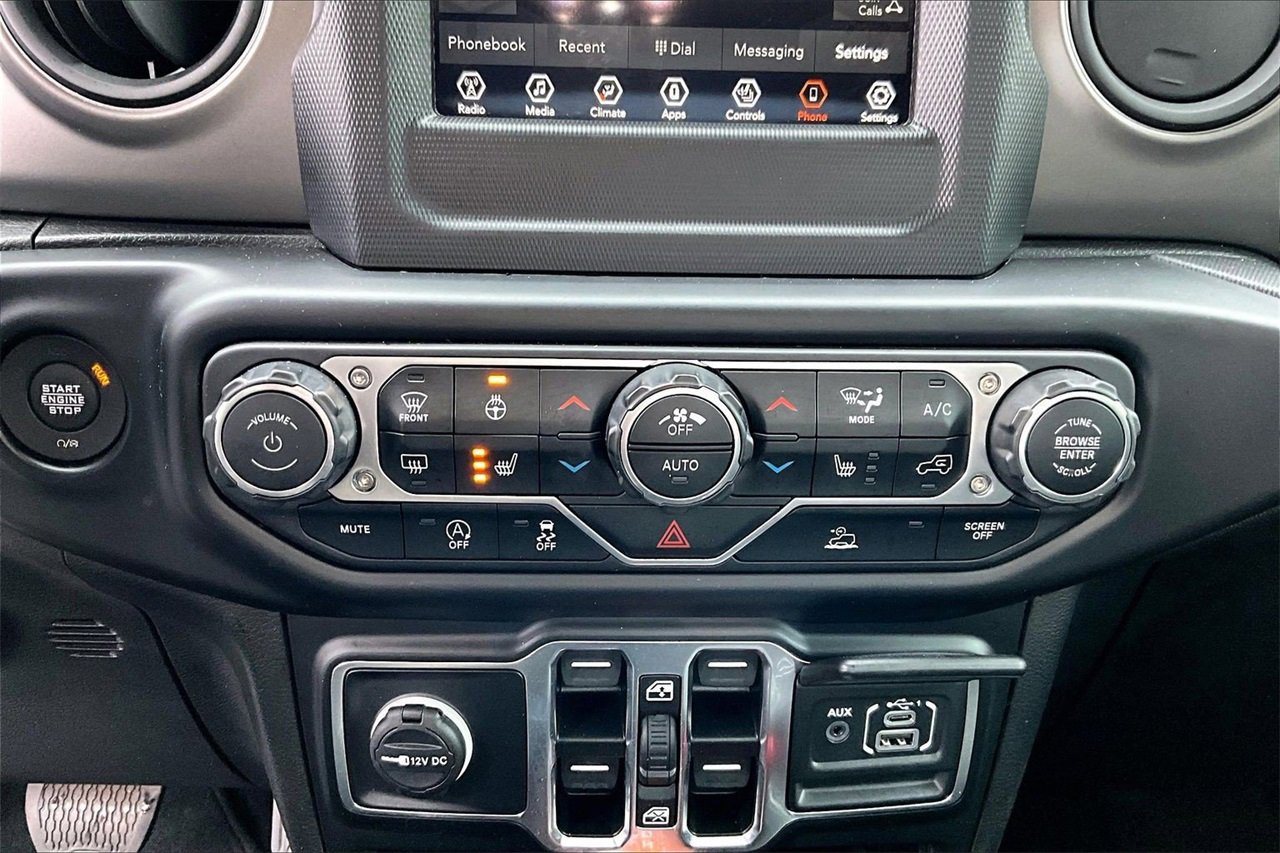 Certified 2022 Jeep Gladiator Sport image 17