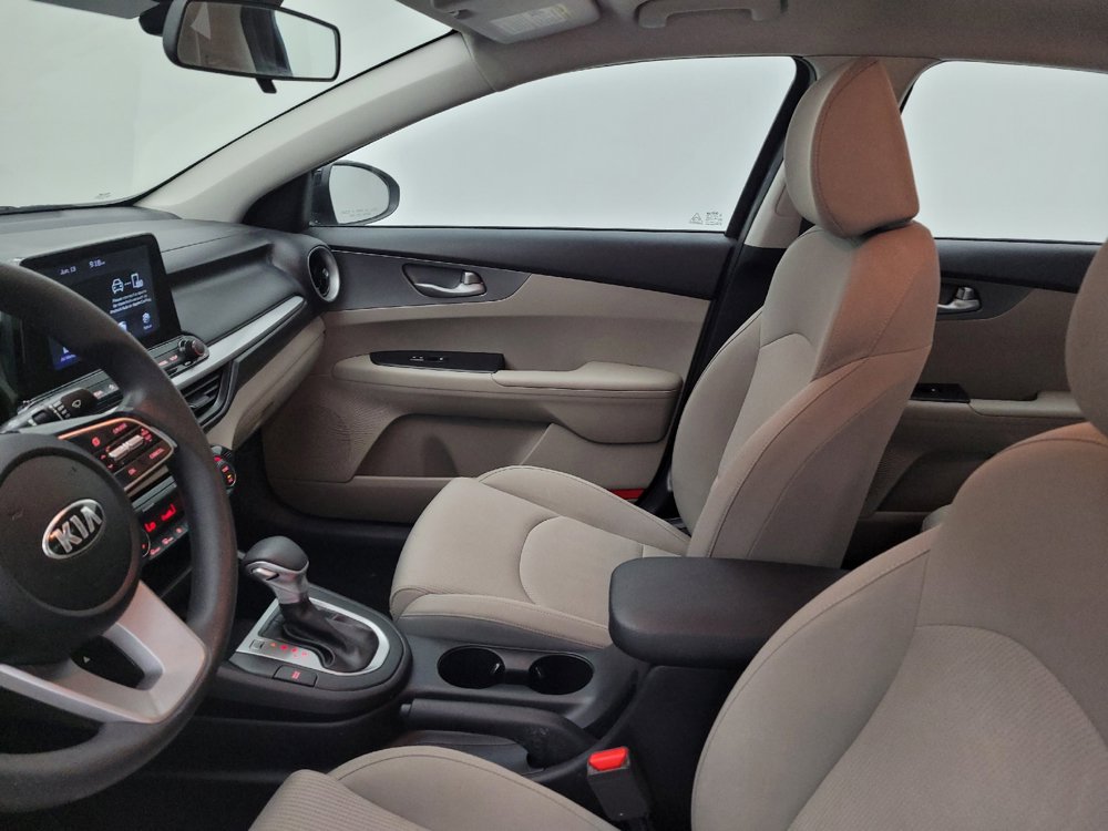 Used 2019 Kia Forte LXS FWD image 17