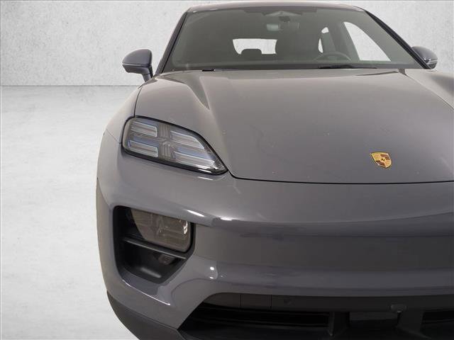 New 2026 Porsche Macan Electric image 11