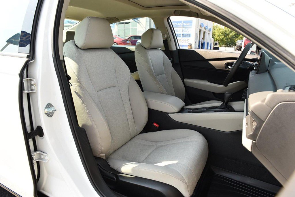 Certified 2024 Honda Accord EX image 20