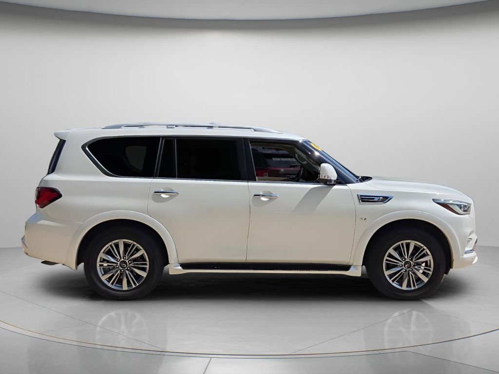 Used 2018 INFINITI QX80 2WD w/ Driver Assistance Package image 8