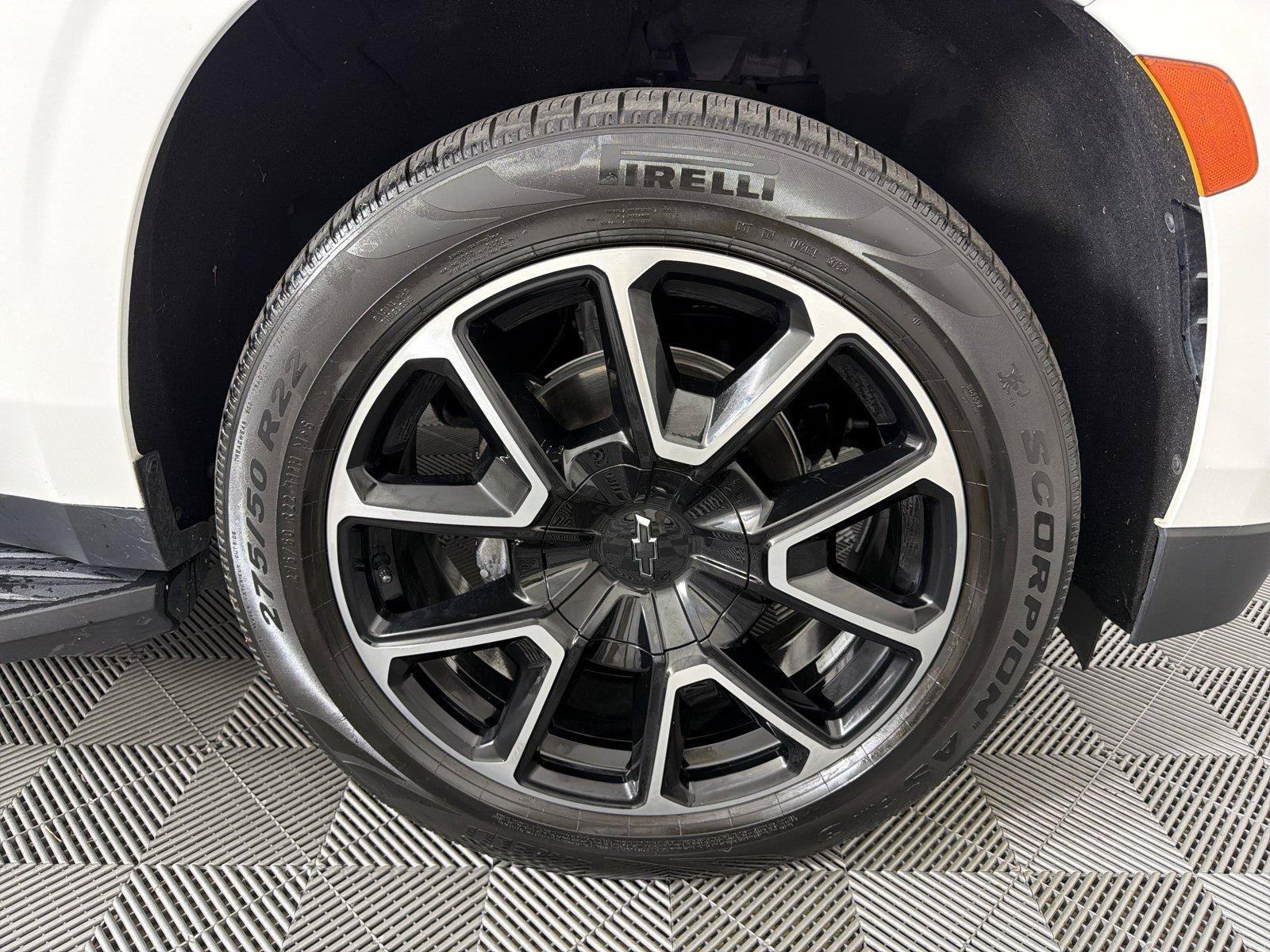 Used 2022 Chevrolet Tahoe RST RWD image 10
