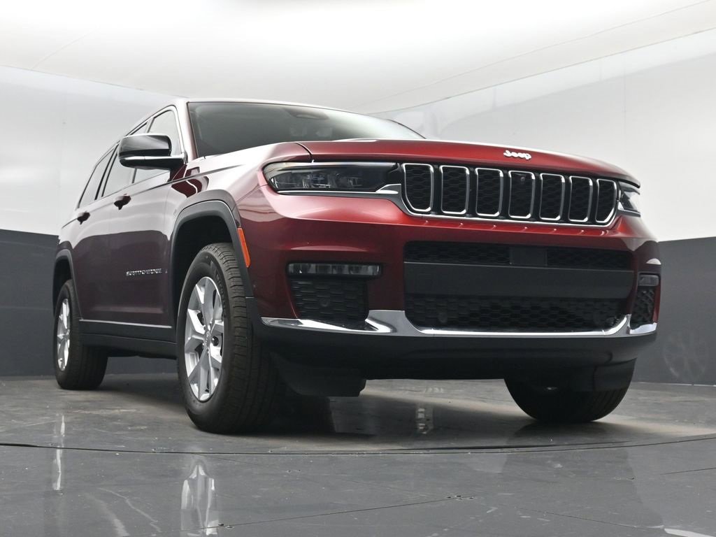 Used 2024 Jeep Grand Cherokee L Limited w/ Luxury Tech Group II image 43