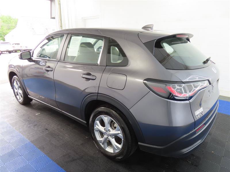 Used 2025 Honda HR-V LX image 10