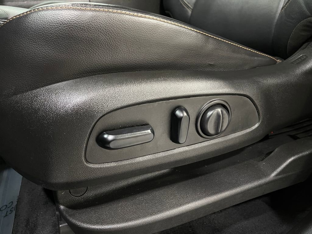 Used 2021 Chevrolet Traverse RS w/ LPO, 'HIT The Road' Package image 16