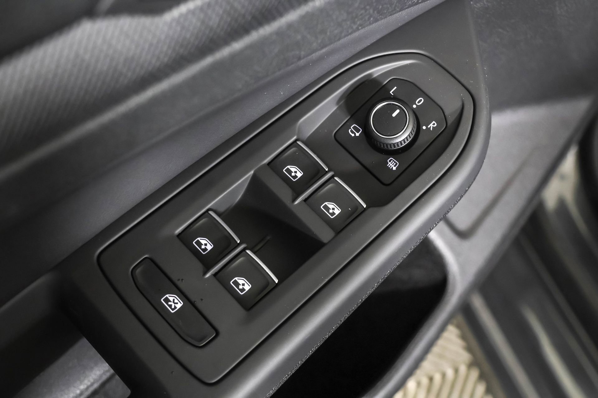 New 2026 Volkswagen Golf image 33