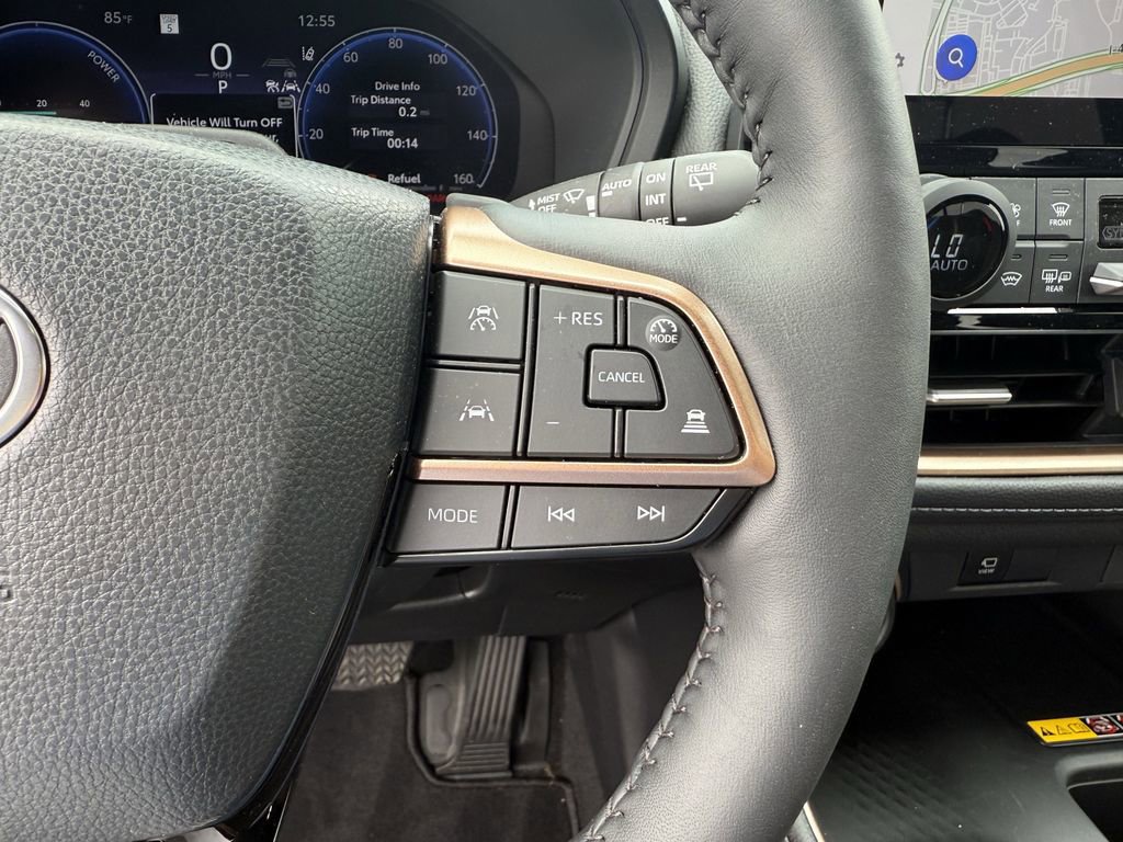 Used 2026 Toyota Grand Highlander AWD Hybrid image 15