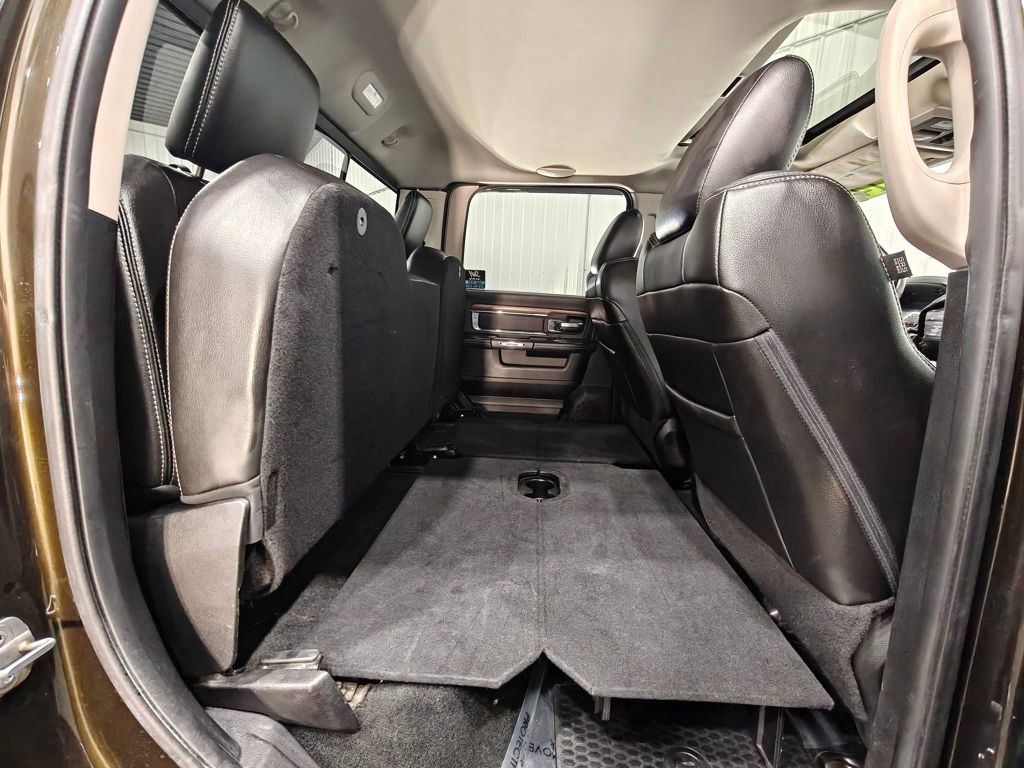 Used 2014 RAM 2500 Laramie w/ Convenience Group image 31