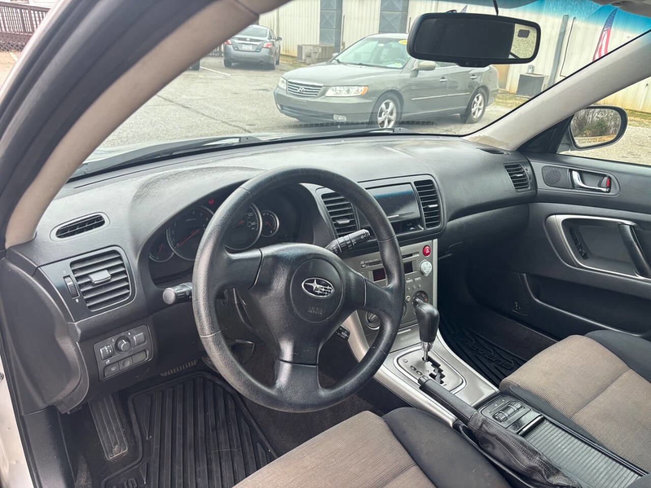 Used 2007 Subaru Outback 2.5i image 12