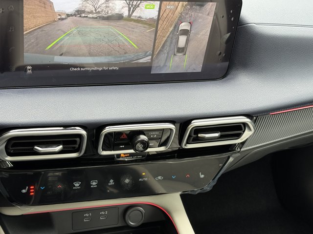 New 2026 Nissan Sentra SL w/ Floor Mat Package FWD image 34