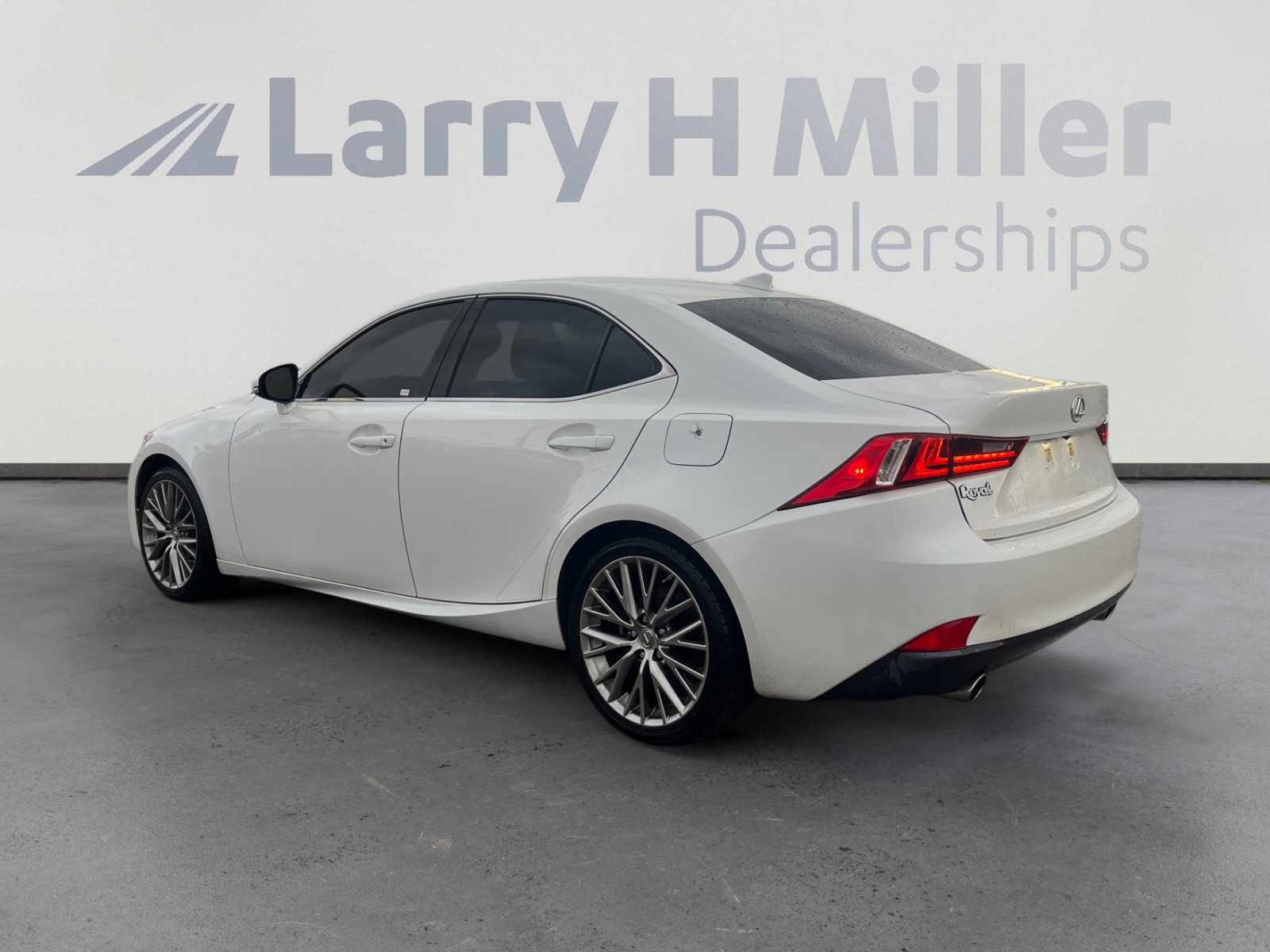 Used 2015 Lexus IS 250 image 3