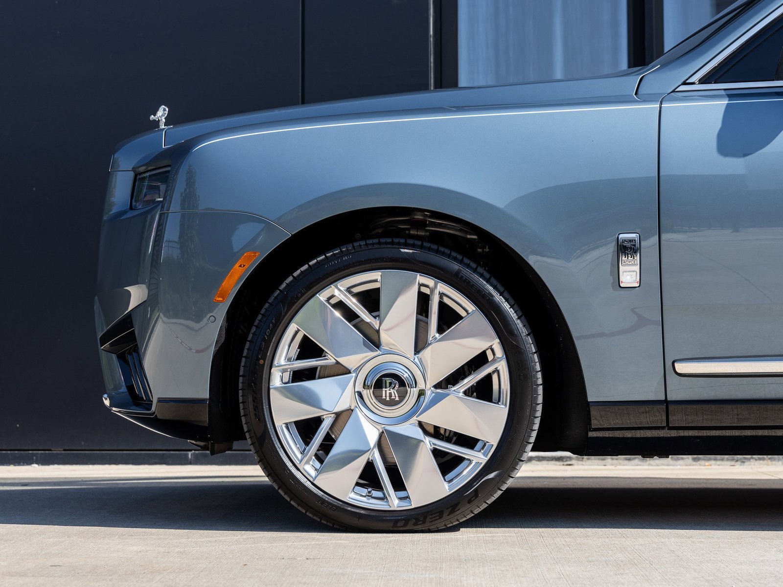 New 2026 Rolls-Royce Cullinan image 13