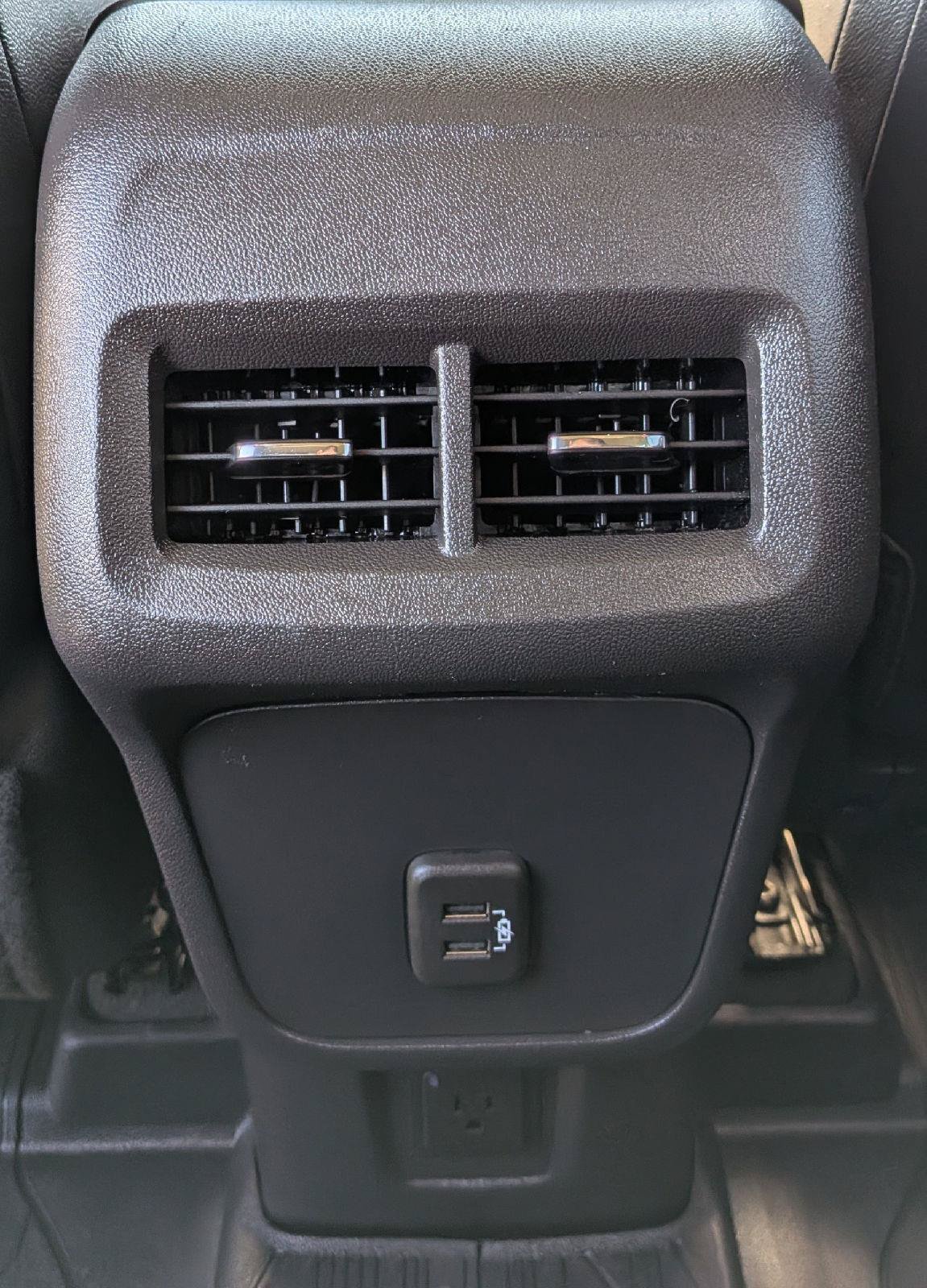 Used 2024 GMC Terrain AT4 w/ LPO, Floor Liner Package AWD/4WD image 22